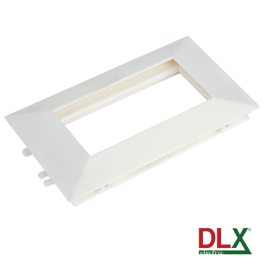 Ramă albă triplă pentru aparataj 45x45 mm (6 module) - DLX DLX-102-13
